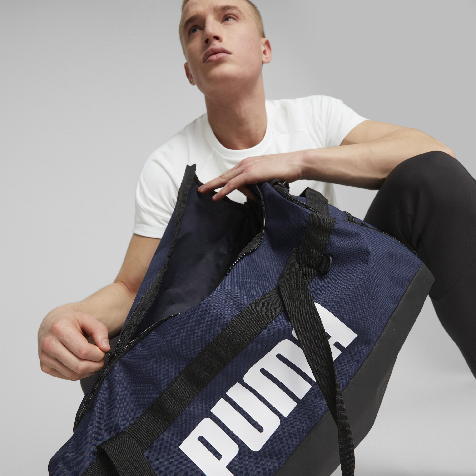 Duffle bag m hotsell