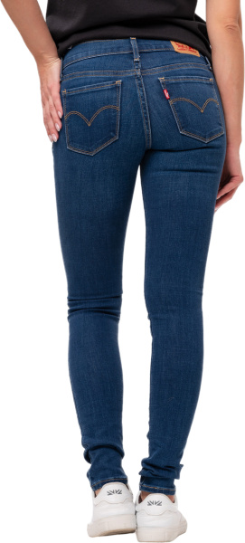 Спортивная одежда