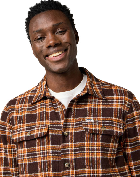 Мужская рубашка