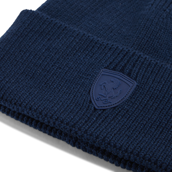 Зимняя шапка