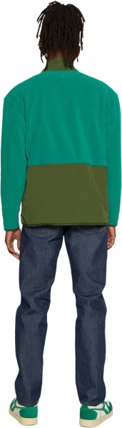 Спортивная одежда