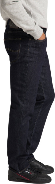 Спортивная одежда