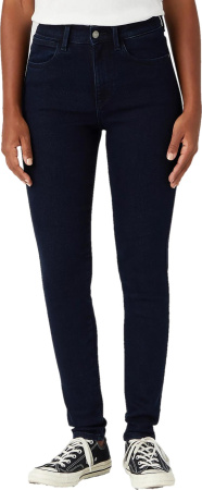 Спортивная одежда