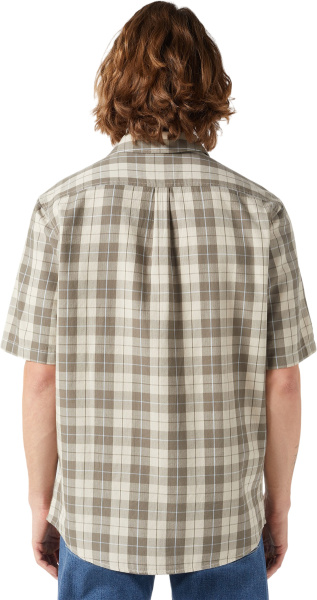 Мужская рубашка