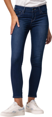 Спортивная одежда