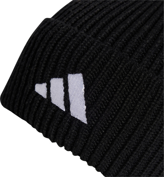 Зимняя шапка