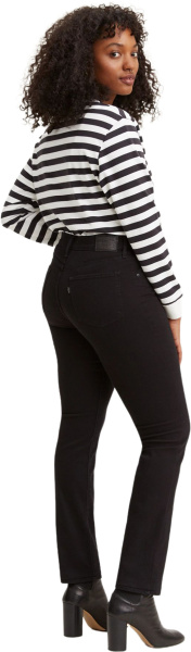 Спортивная одежда