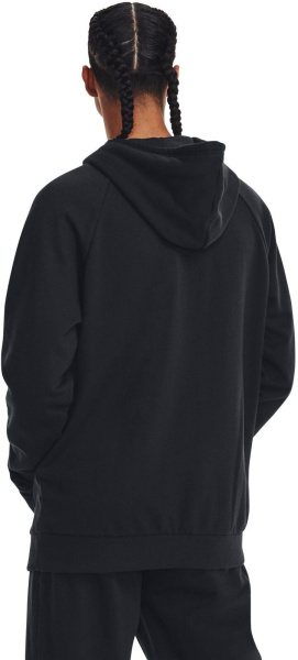 Спортивная одежда