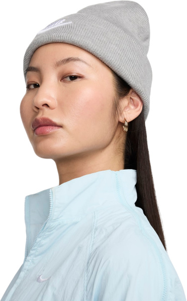 Зимняя шапка