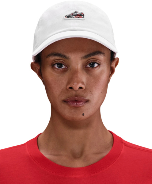 Женская кепка