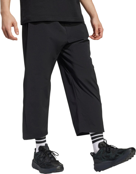 Спортивные штаны