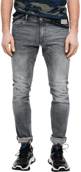 Спортивная одежда