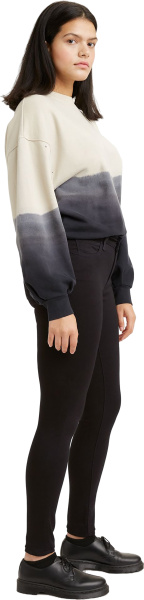 Спортивная одежда