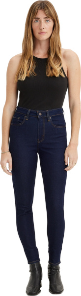 Спортивная одежда