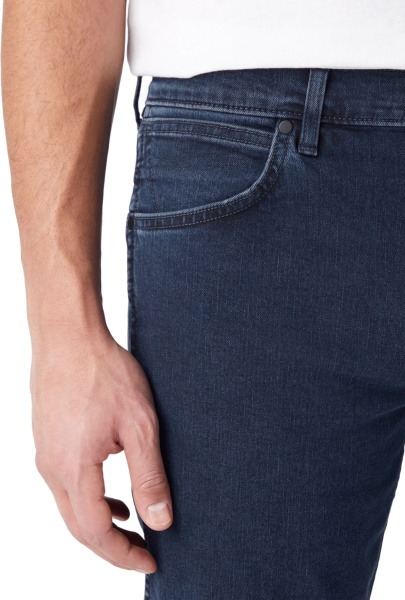 Спортивная одежда