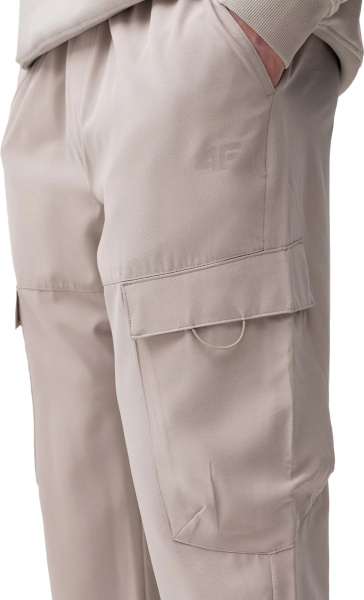 Спортивные штаны