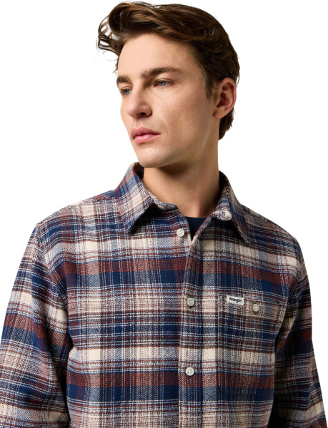 Мужская рубашка