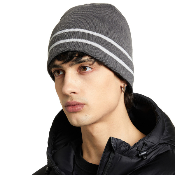 Зимняя шапка