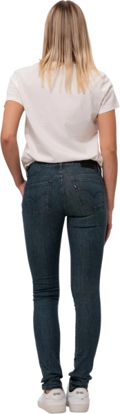 Спортивная одежда