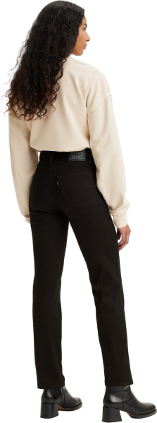 Спортивная одежда