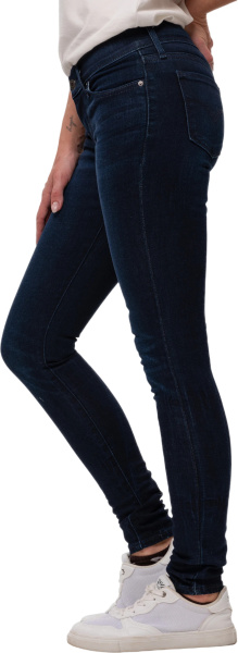 Спортивная одежда