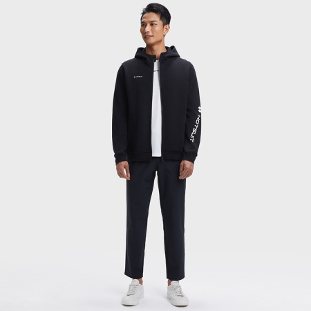 Спортивная одежда