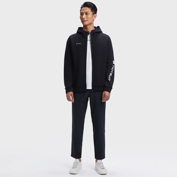 Спортивная одежда