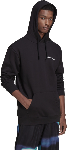 Спортивная одежда