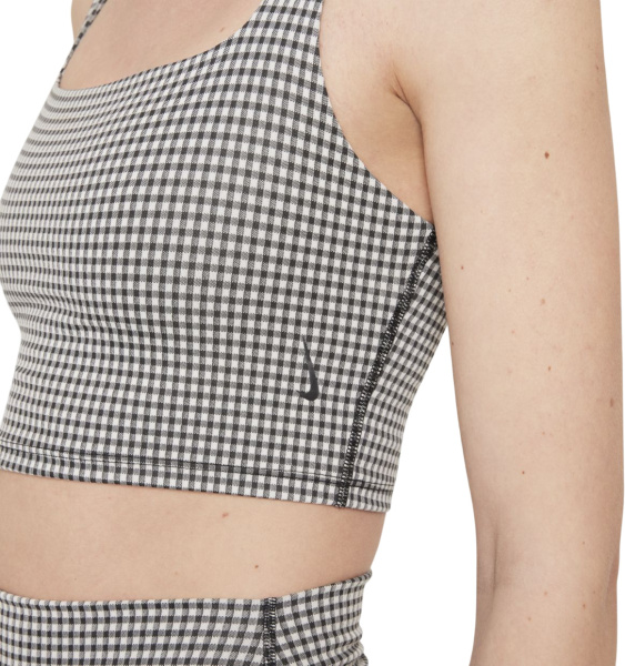 Спортивный топ