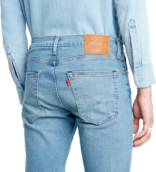 Спортивная одежда