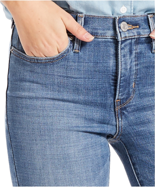 Спортивная одежда