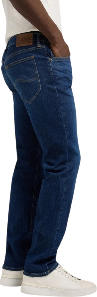 Спортивная одежда