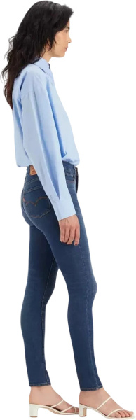 Спортивная одежда