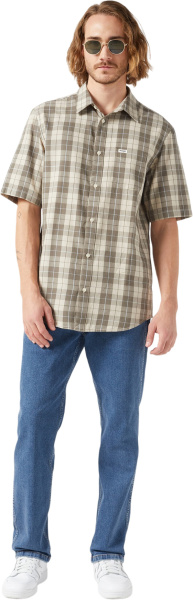 Мужская рубашка