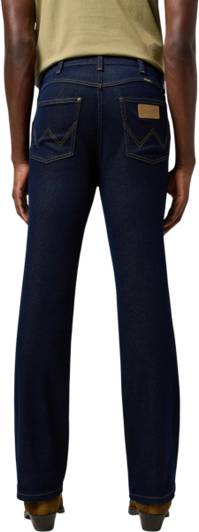 Спортивная одежда