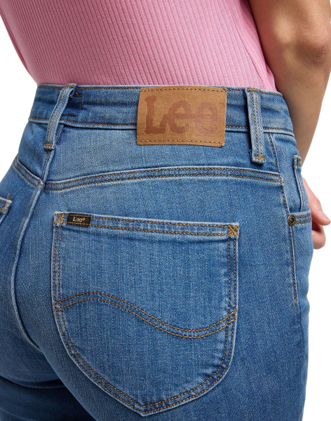 Спортивная одежда