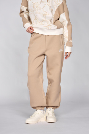 Спортивные штаны