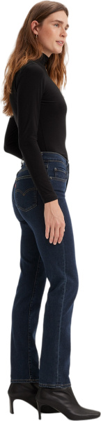 Спортивная одежда