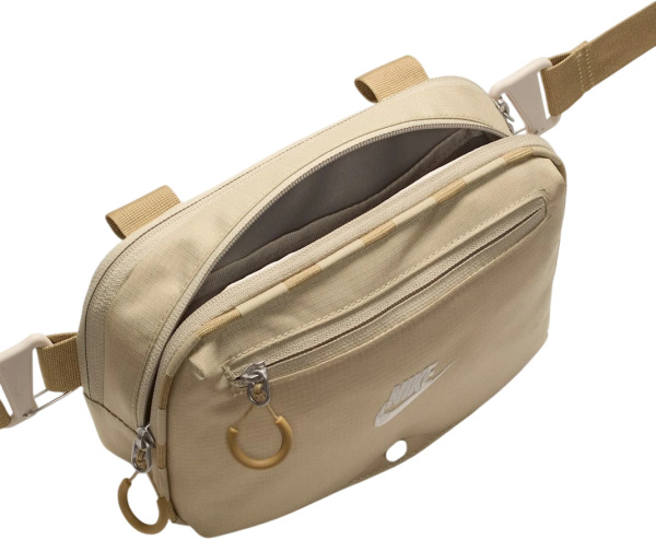 Спортивная сумка