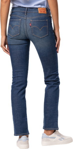 Спортивная одежда