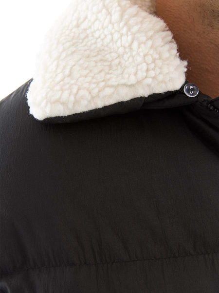 Женский пуховик Женский пуховик