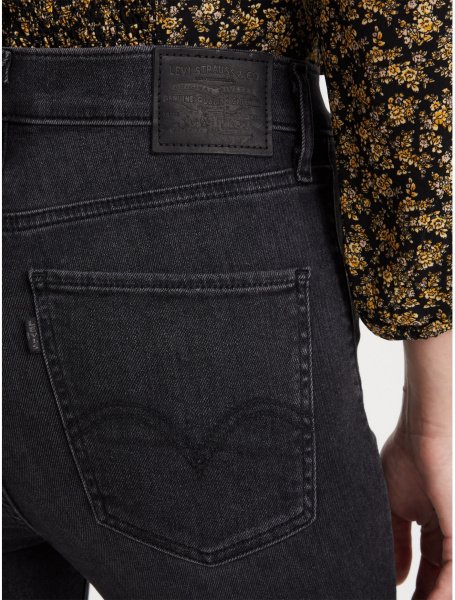 Спортивная одежда