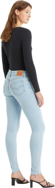 Спортивная одежда