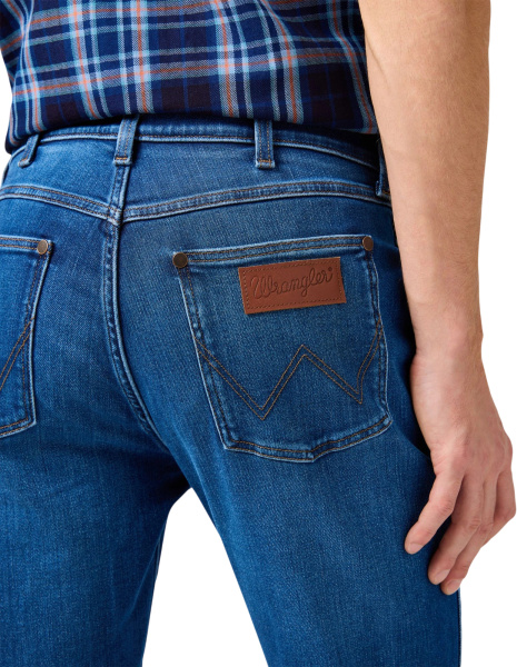 Спортивная одежда