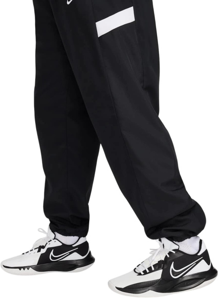 Спортивные штаны