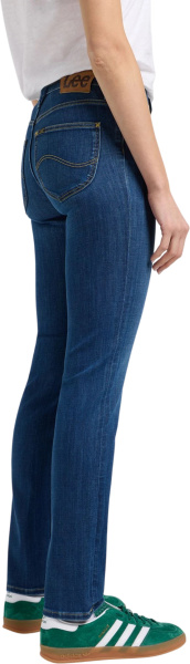 Спортивная одежда