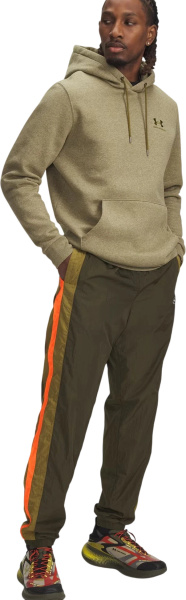 Спортивные штаны