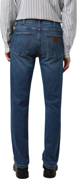 Спортивная одежда