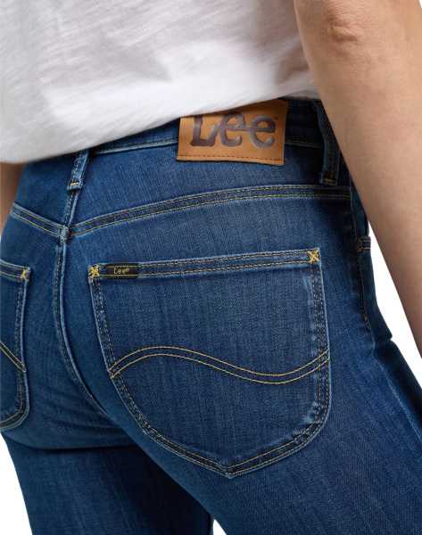 Спортивная одежда