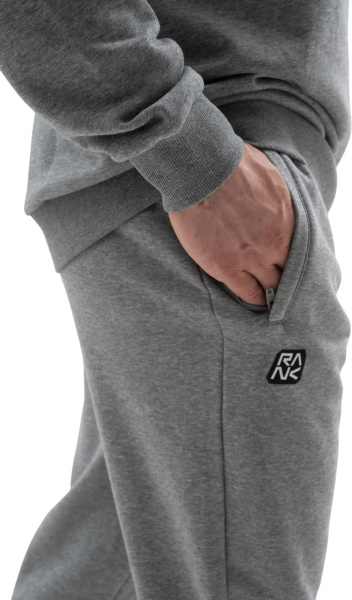 Спортивные штаны